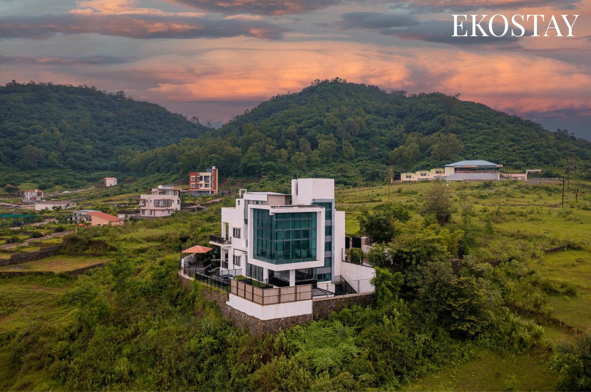 Ekostay Gold - Gravity Villa Лонавала Экстерьер фото