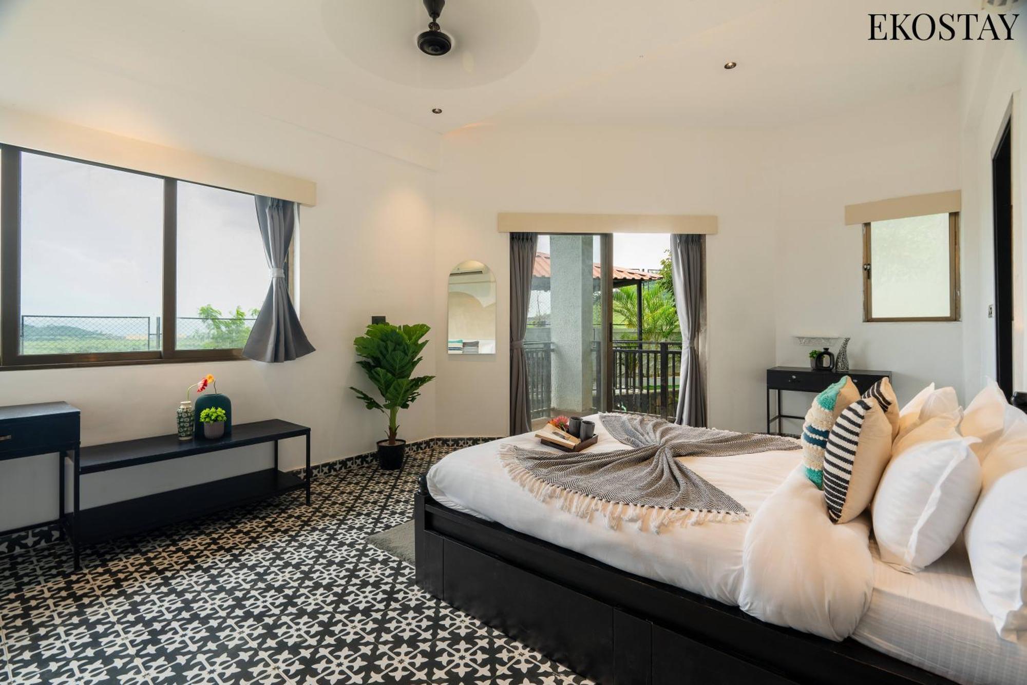 Ekostay Gold - Gravity Villa Лонавала Экстерьер фото